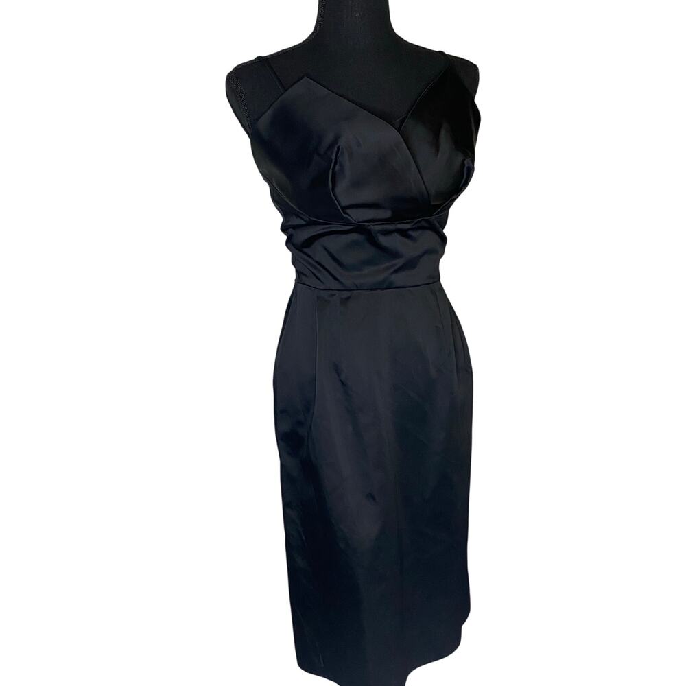 Vintage Little black Dress Tulip bodice 
Satin 1950s Hollywood glam Pin up‎